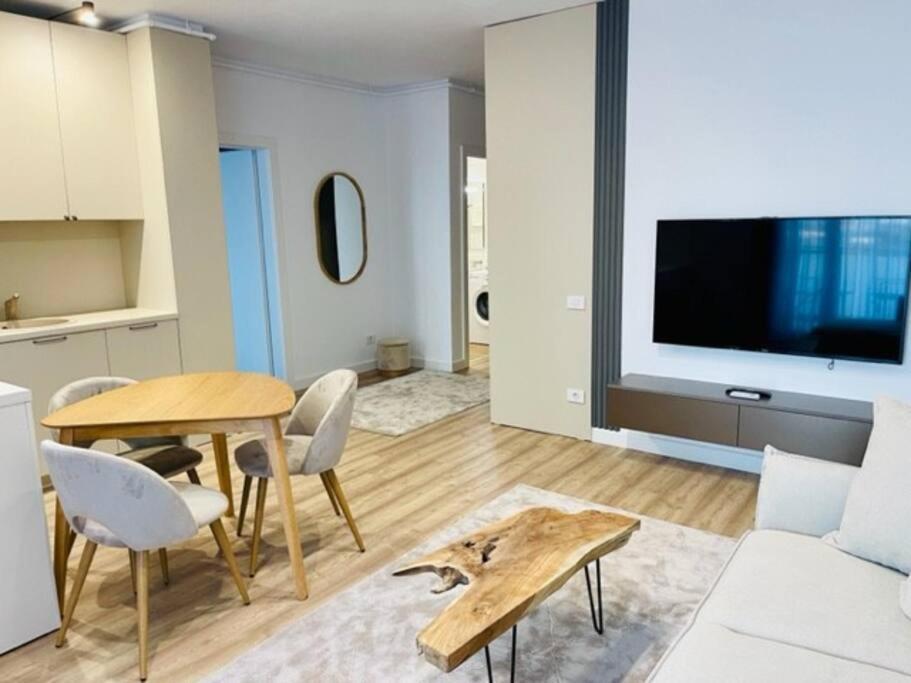 Joy City Stay Vivalia 7B-26 Timişoara Buitenkant foto